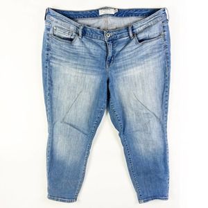 Torrid Denim midrise straight leg crop boyfriend jeans vintage wash size 20 R